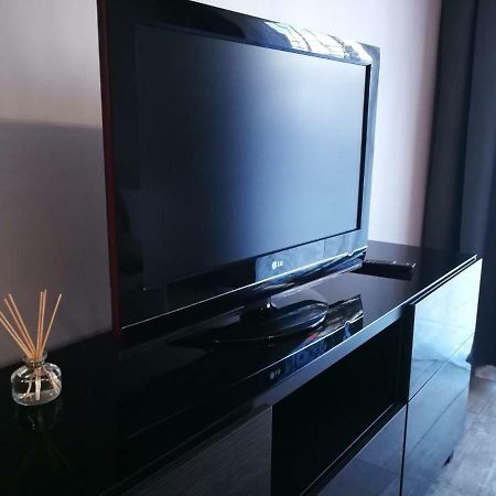 Apartament Nad Odra Z Tarasem Вроцлав Екстериор снимка